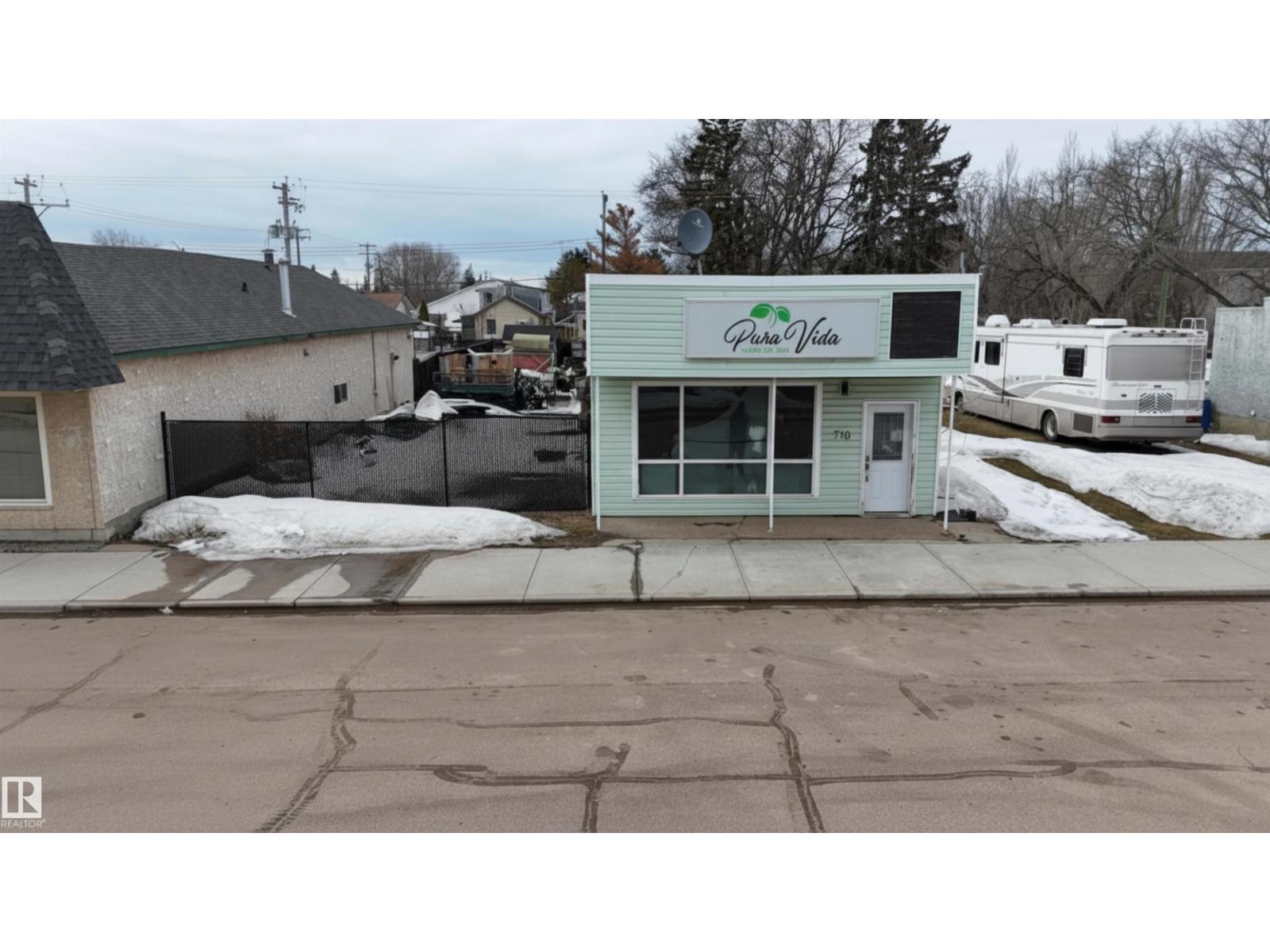 710 1 ST, Thorhild, Alberta