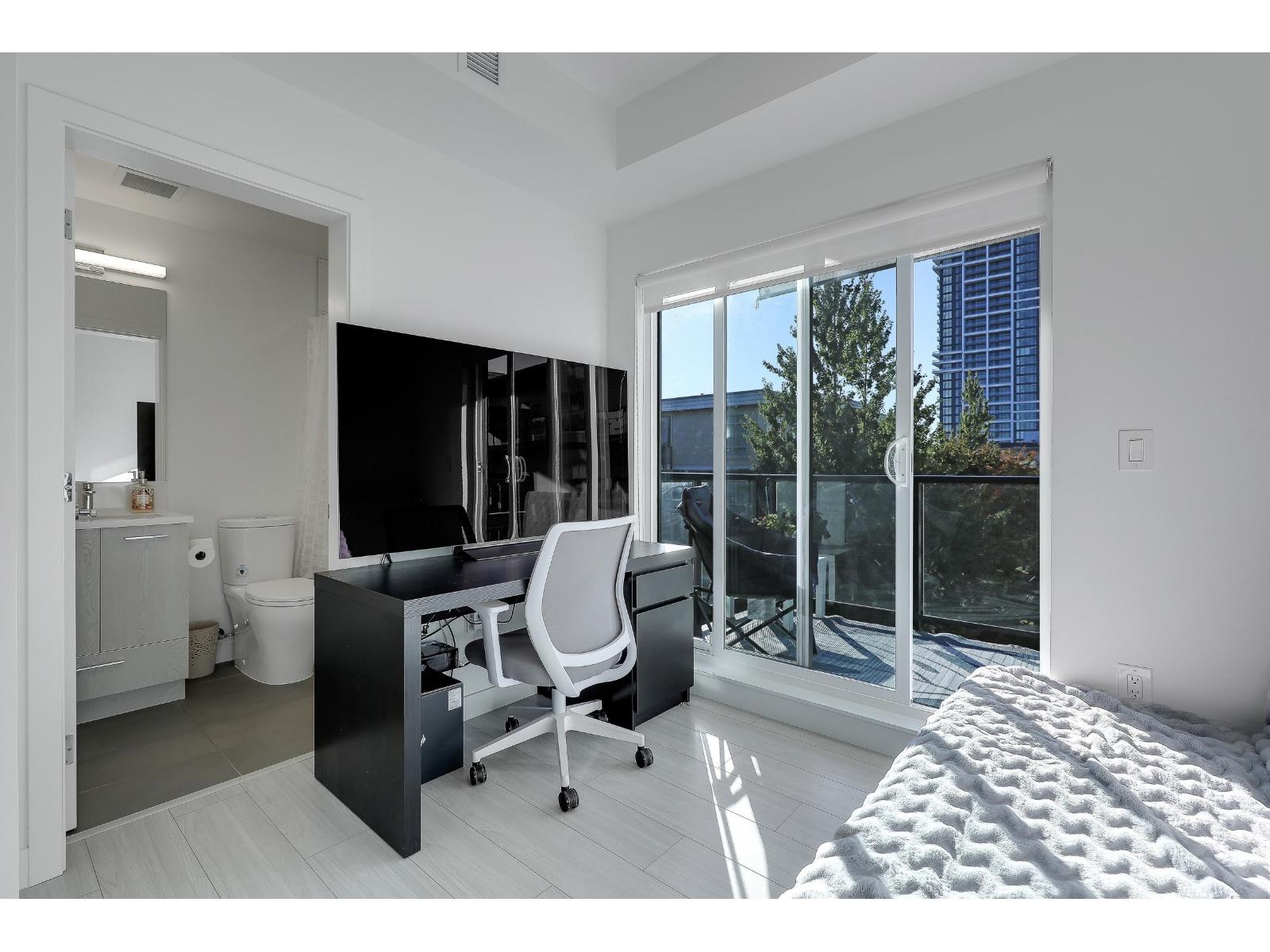 309 10777 138 Street, Surrey, British Columbia  V3T 0T5 - Photo 7 - R3111573