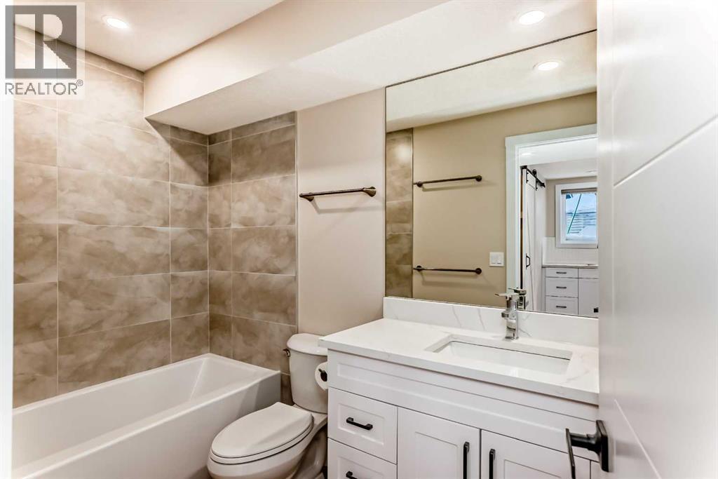 7406-7408 Hunterfield Road Nw, Calgary, Alberta  T2K 4L1 - Photo 40 - A2276447