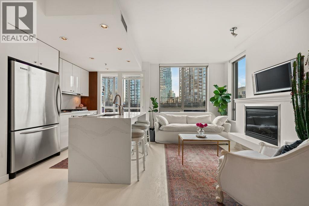 601 1005 Beach Avenue, Vancouver, British Columbia  V6E 3W2 - Photo 2 - R3110741