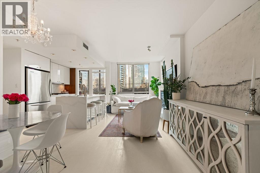 601 1005 BEACH AVENUE, Vancouver, British Columbia