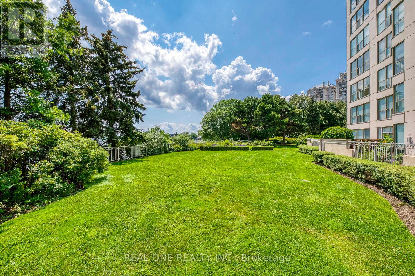 1005 - 2267 Lake Shore Boulevard W, Toronto, Ontario  M8V 3X2 - Photo 32 - W12987998