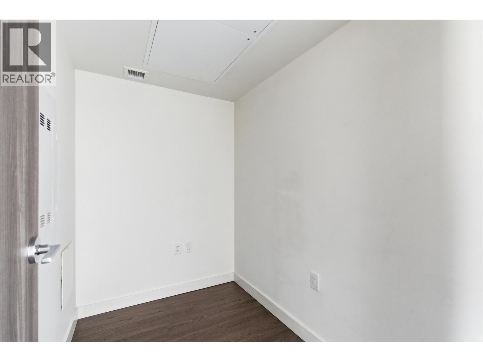 1587 87 Nelson Street, Vancouver, British Columbia V6Z 0E8 - Photo 16 - R3111628