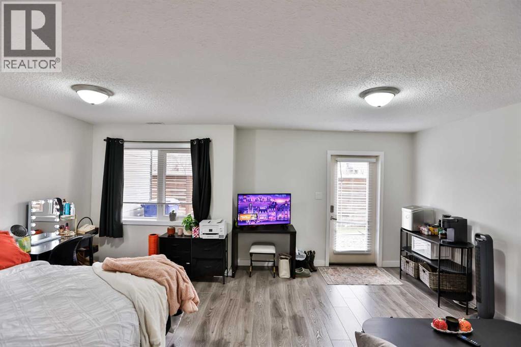 4, 73 Aquitania Circle W, Lethbridge, Alberta  T1J 5M5 - Photo 22 - A2272271