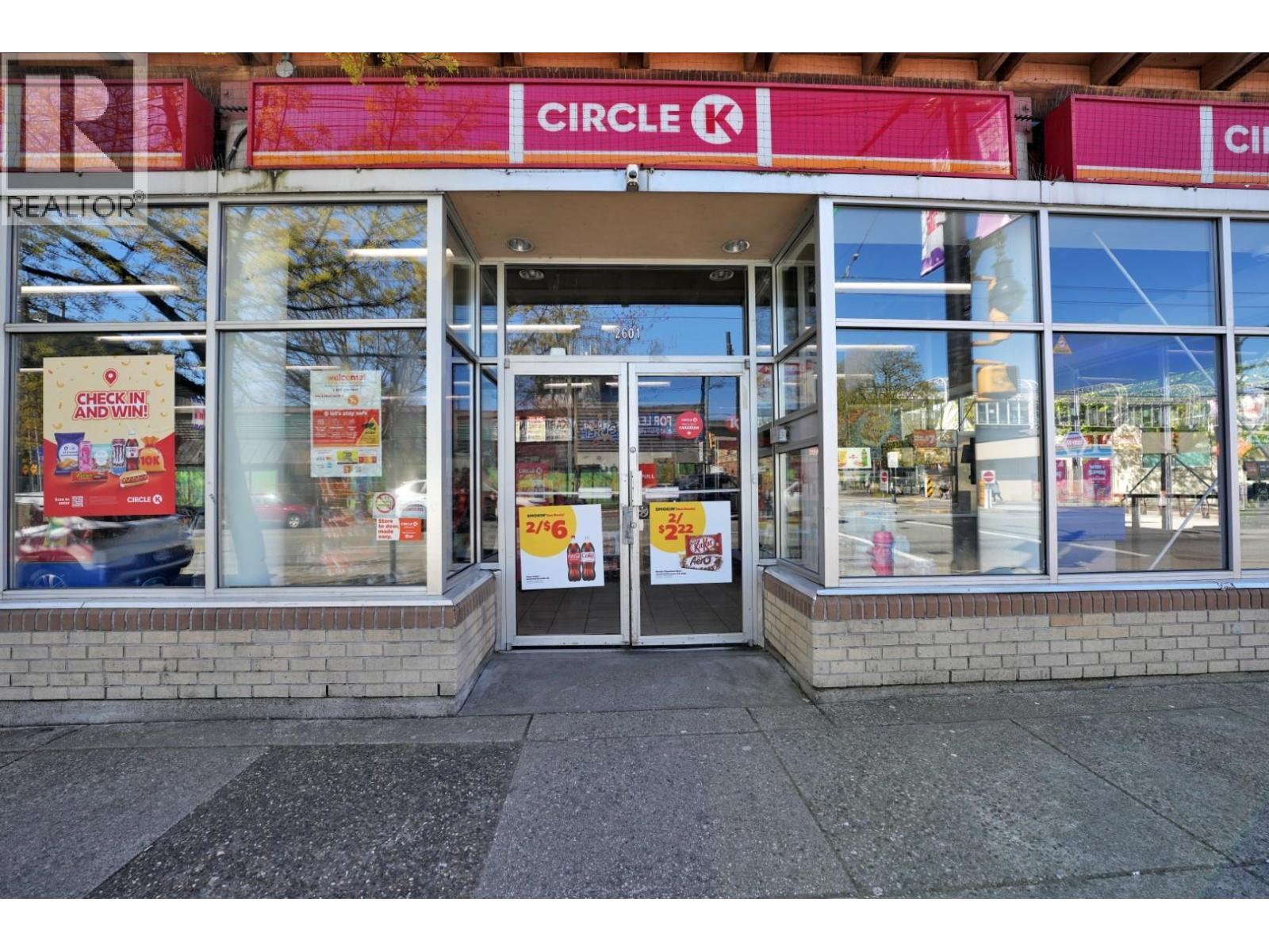 2601 Commercial Drive, Vancouver, British Columbia  V5N 4C3 - Photo 2 - C8077870