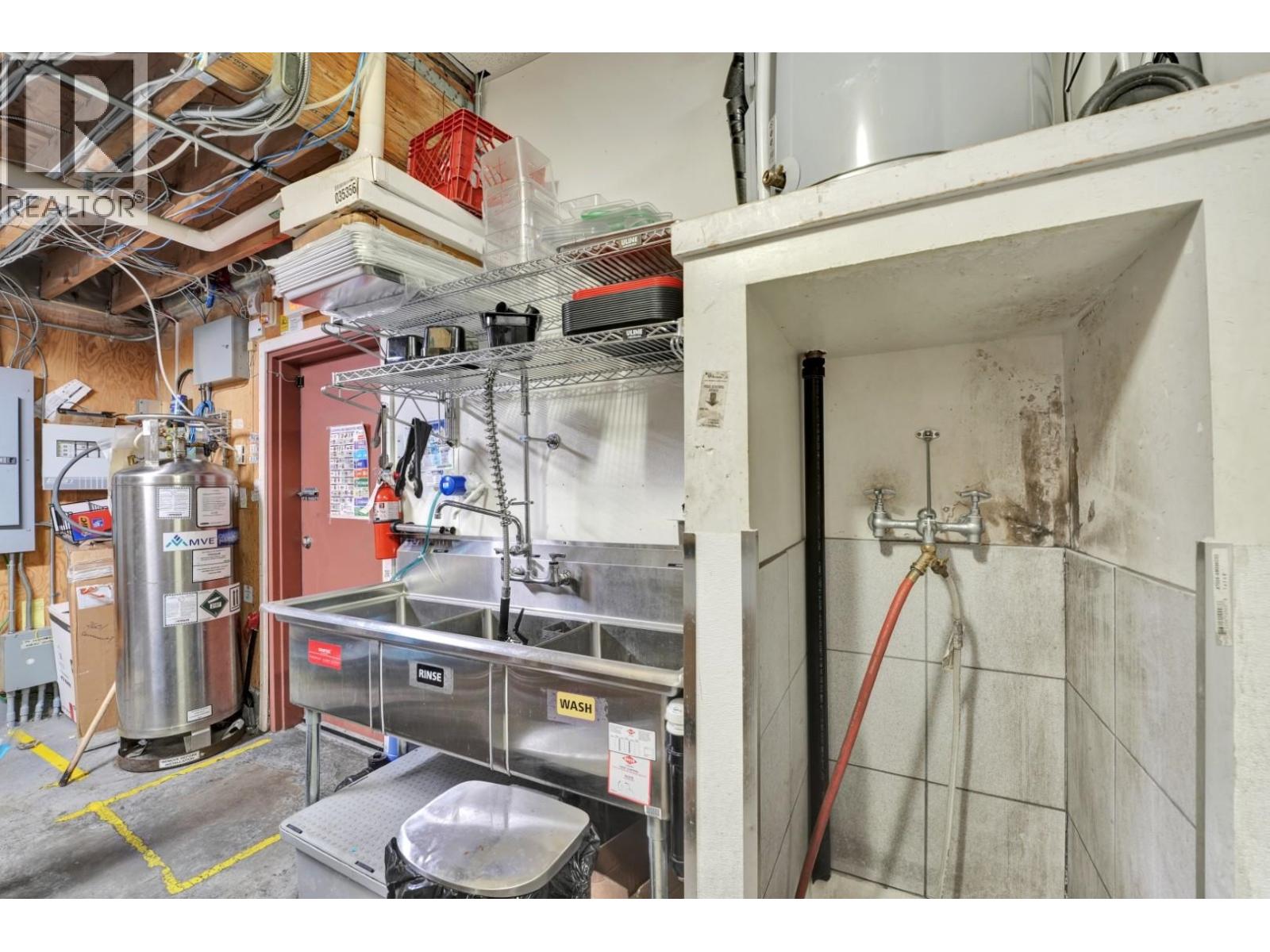 2601 Commercial Drive, Vancouver, British Columbia  V5N 4C3 - Photo 37 - C8077870