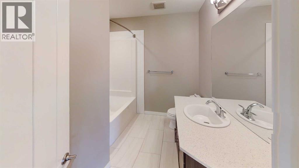 929 Atlantic Cove W, Lethbridge, Alberta  T1J 5M4 - Photo 17 - A2301760