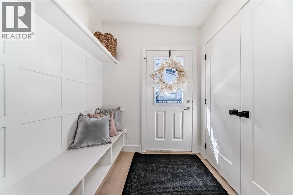 6303 Louise Road SW, Calgary, Alberta  T3E 5V3 - Photo 38 - A2299881