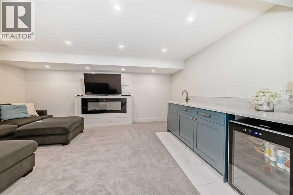 6303 Louise Road SW, Calgary, Alberta  T3E 5V3 - Photo 32 - A2299881