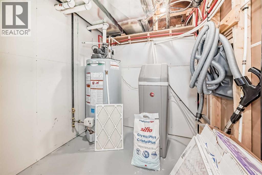 6303 Louise Road SW, Calgary, Alberta  T3E 5V3 - Photo 39 - A2299881