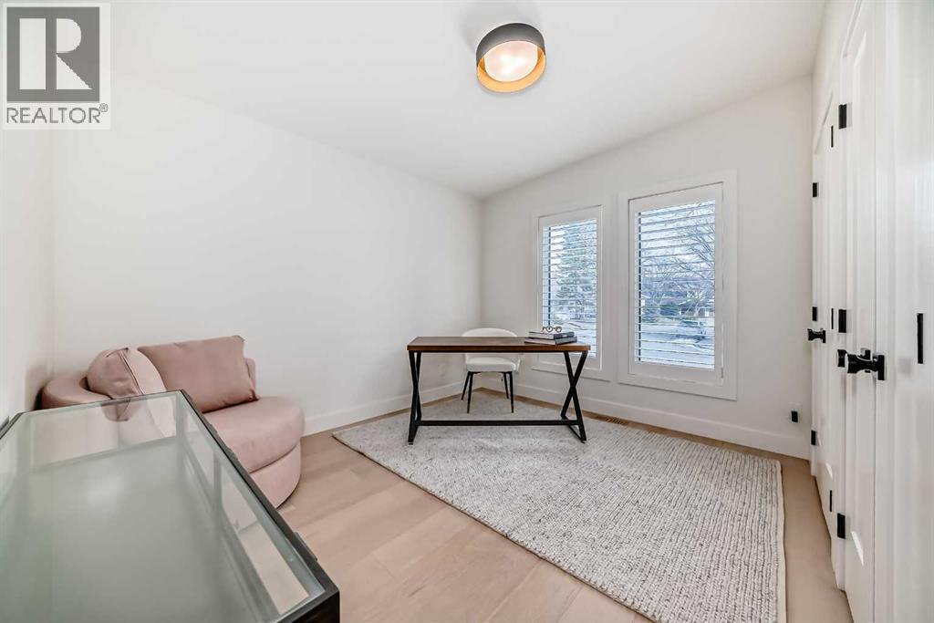 6303 Louise Road SW, Calgary, Alberta  T3E 5V3 - Photo 25 - A2299881