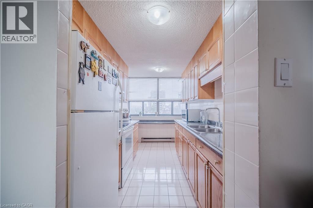 18 Knightsbridge Road Unit# 502, Brampton, Ontario  L6T 3X5 - Photo 7 - 40818254