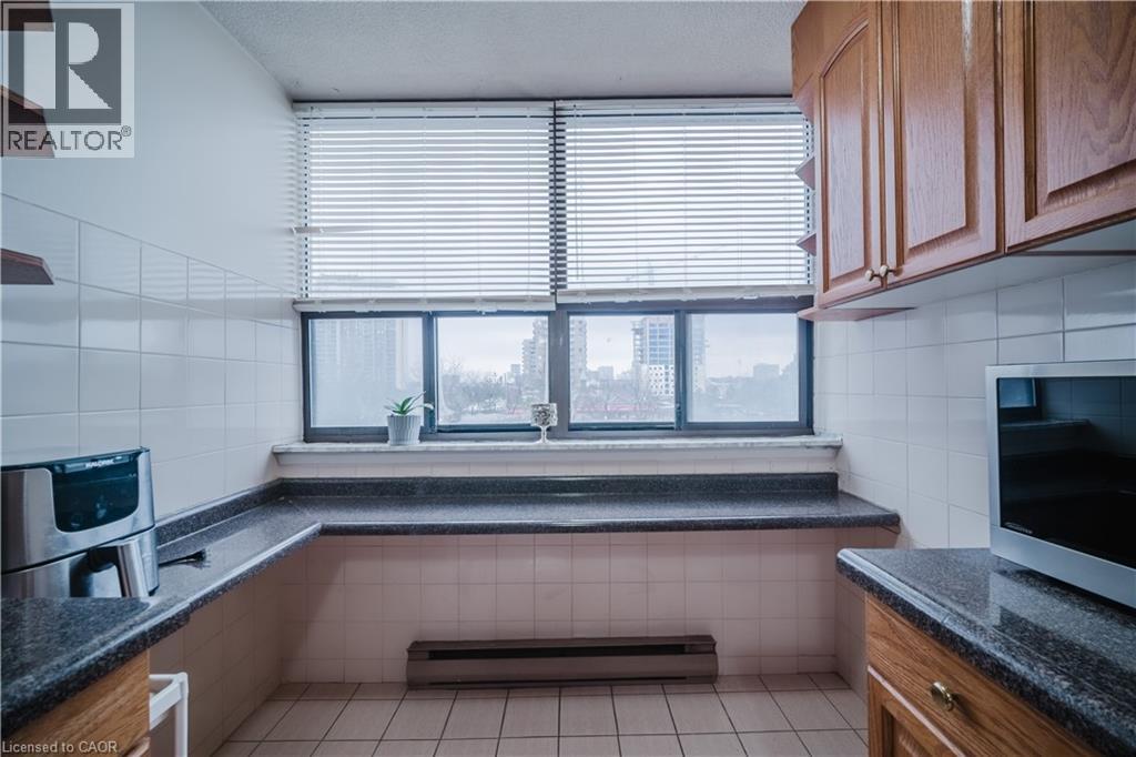 18 Knightsbridge Road Unit# 502, Brampton, Ontario  L6T 3X5 - Photo 9 - 40818254