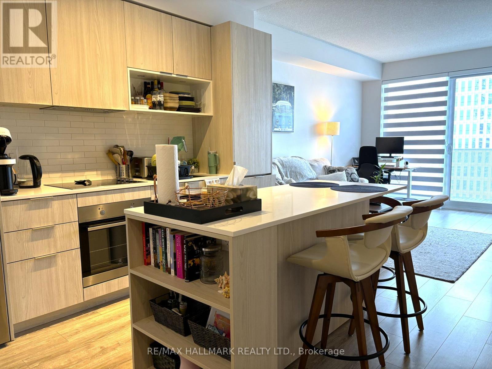 1802 - 20 Tubman Avenue, Toronto, Ontario  M5A 0M8 - Photo 4 - C12999118