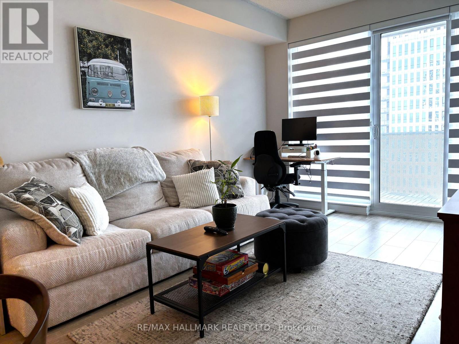 1802 - 20 Tubman Avenue, Toronto, Ontario  M5A 0M8 - Photo 5 - C12999118