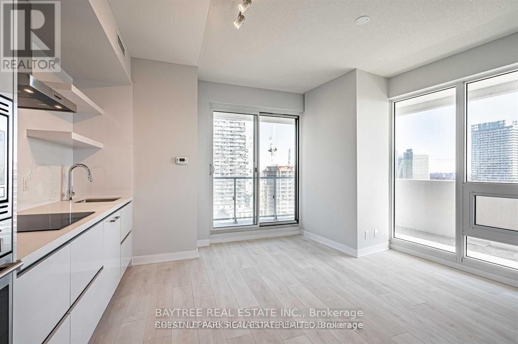 2202 - 2221 Yonge Street, Toronto, Ontario  M4S 2B4 - Photo 1 - C12999126