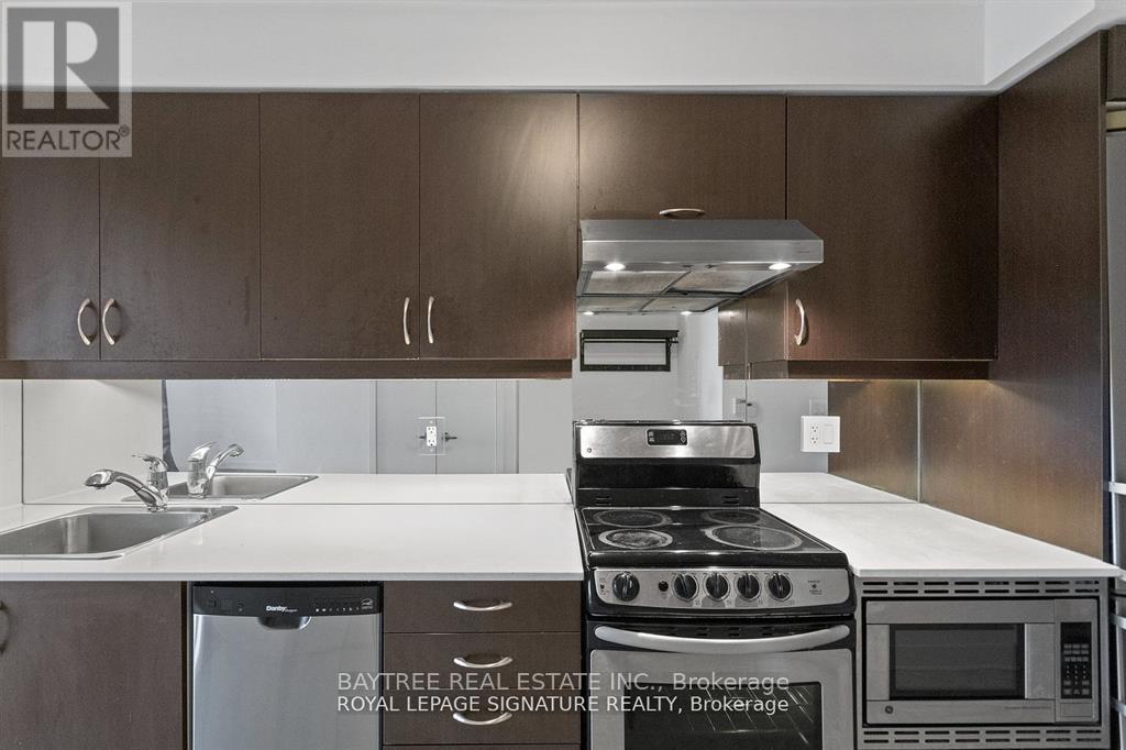 1018 - 320 Richmond Street E, Toronto, Ontario  M5A 1P9 - Photo 2 - C12999128