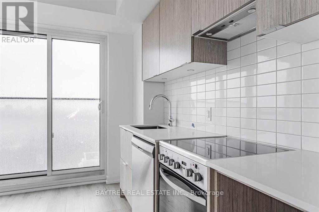 1609 - 395 Bloor Street E, Toronto, Ontario  M4W 0B4 - Photo 7 - C12999130