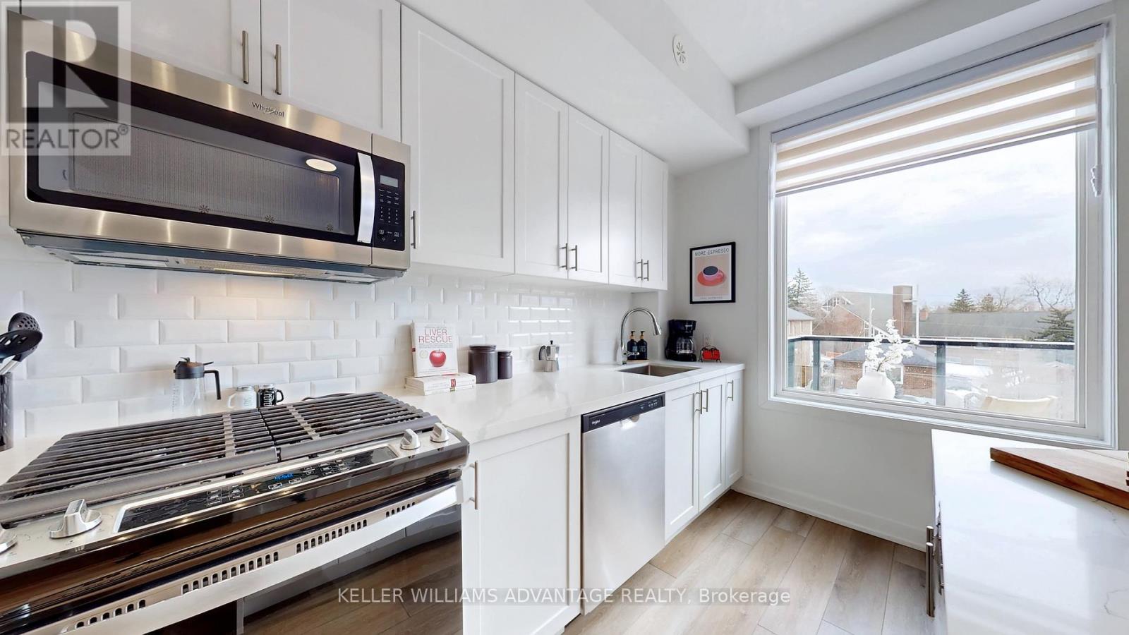 34 - 1479 O'connor Drive, Toronto, Ontario  M4B 2V5 - Photo 10 - E12999112