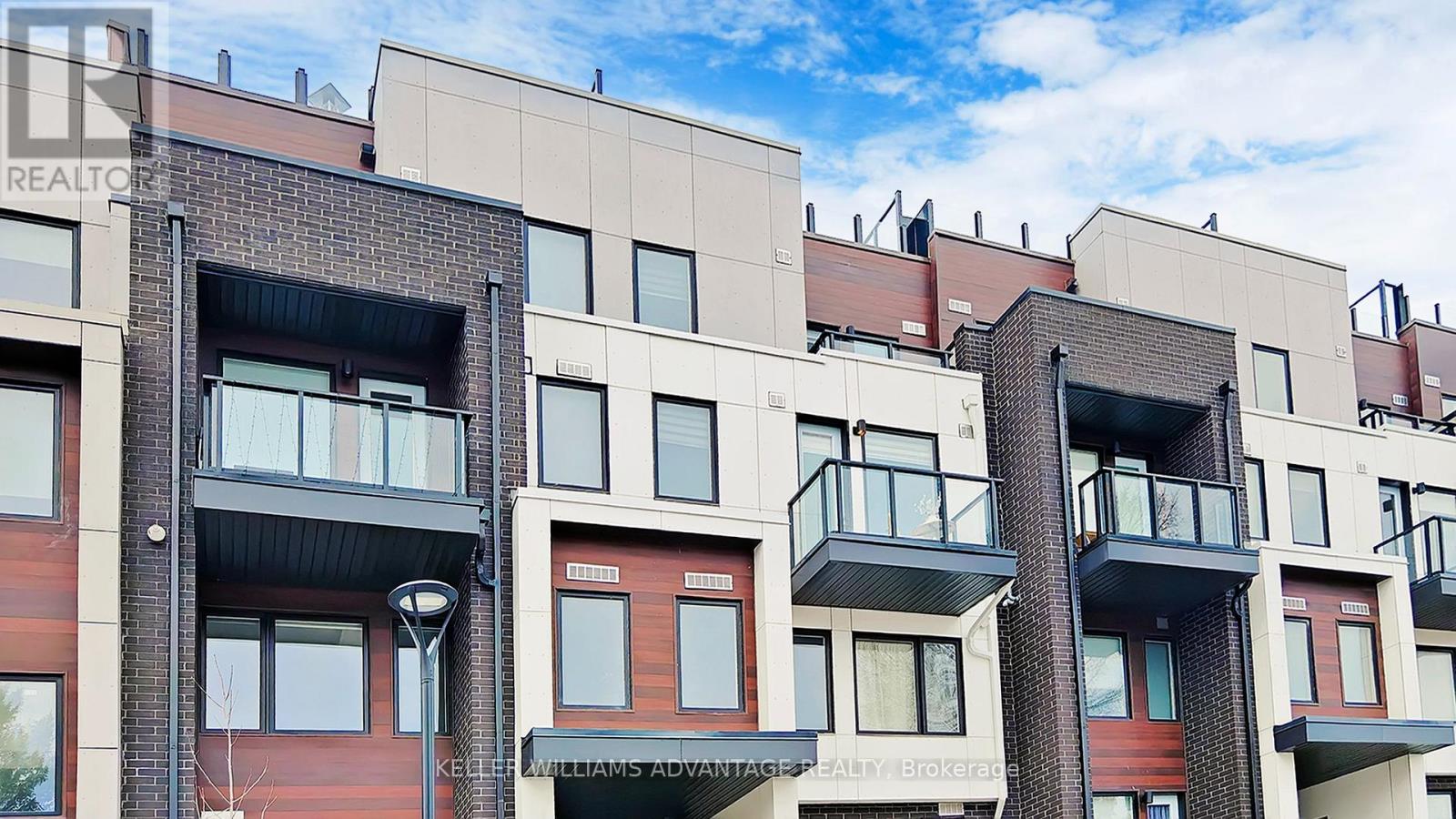 34 - 1479 O'connor Drive, Toronto, Ontario  M4B 2V5 - Photo 2 - E12999112