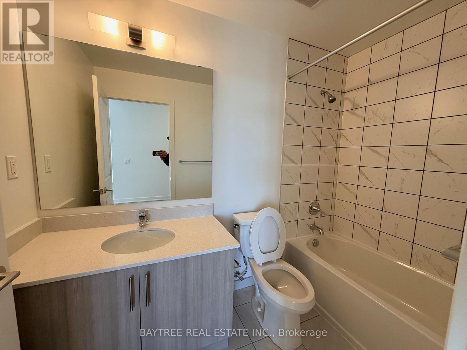 212 - 1010 Sandy Beach Road, Pickering, Ontario  L1W 3V9 - Photo 11 - E12999120