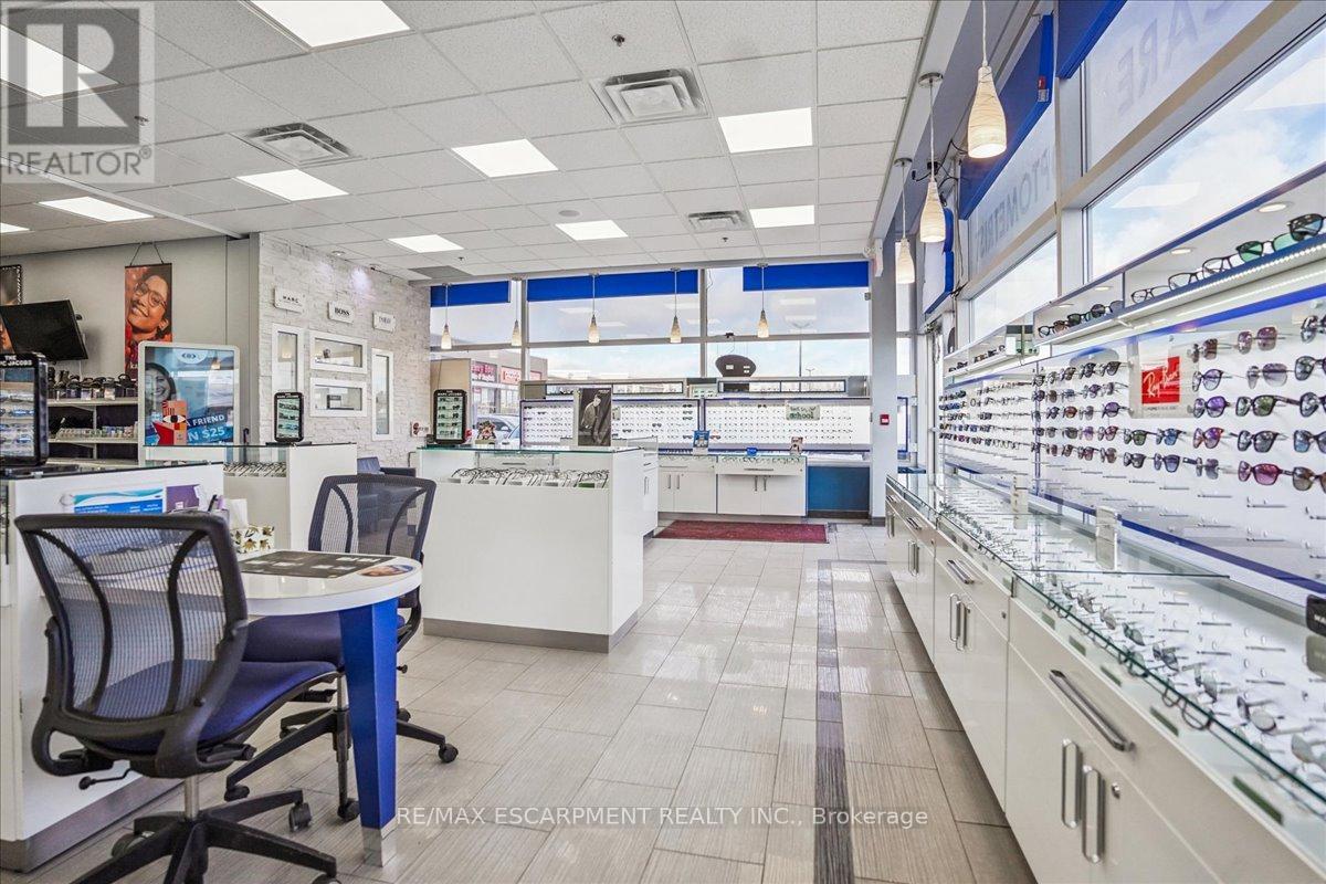 103 - 300 Rossland Road E, Ajax, Ontario  L1Z 0K4 - Photo 10 - E12651626