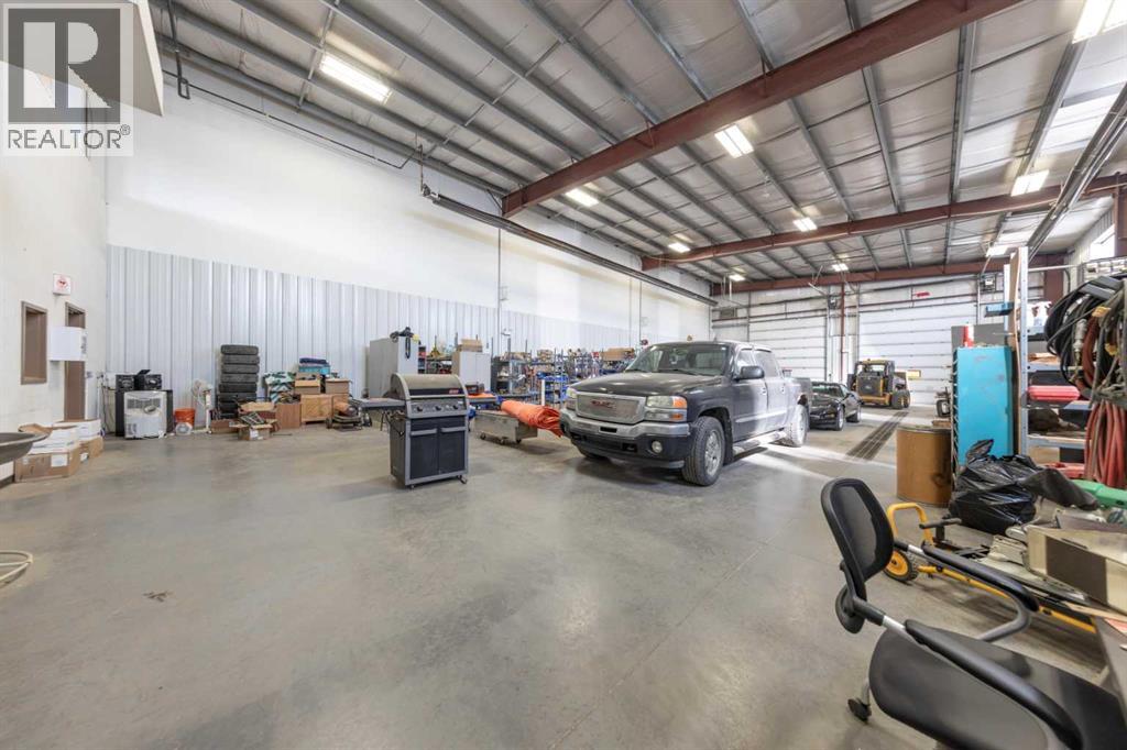 7156 56 Street, Lloydminster, Alberta  T9V 2W8 - Photo 4 - A2300869