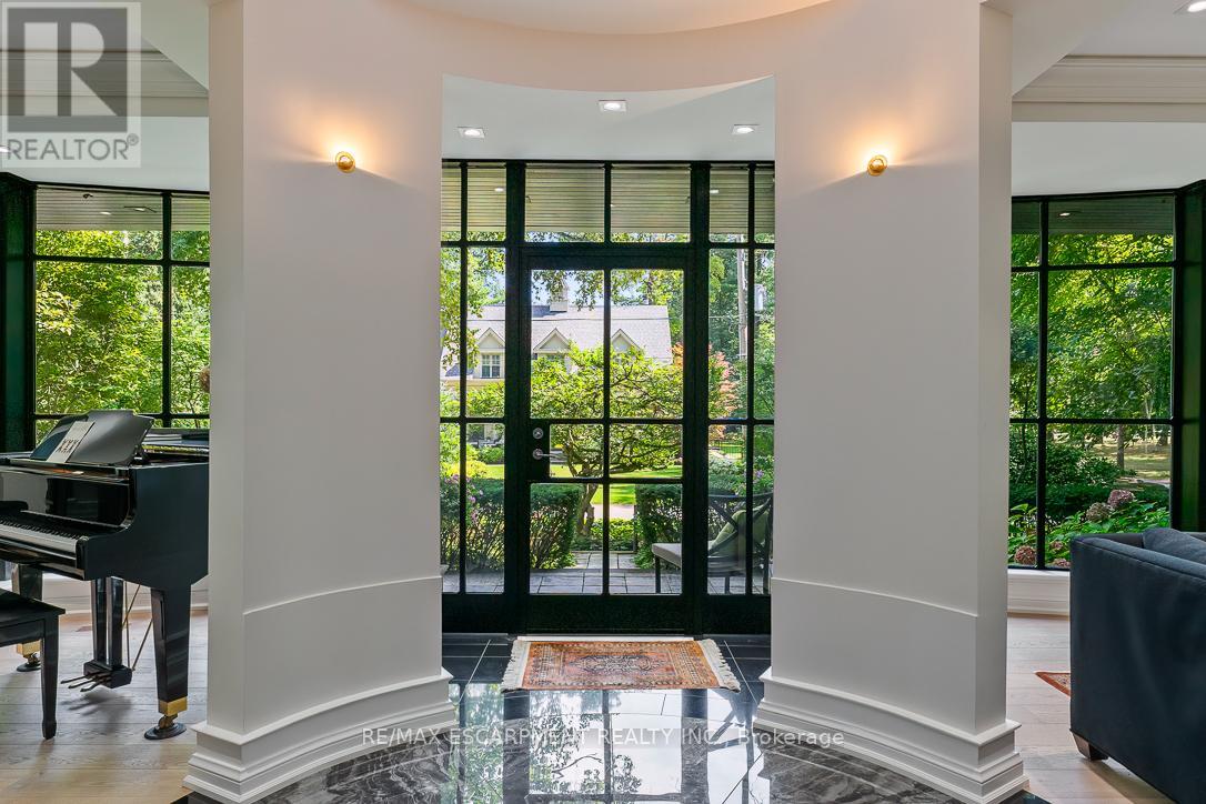 905 Sangster Avenue, Mississauga, Ontario  L5H 2Y3 - Photo 4 - W12753006