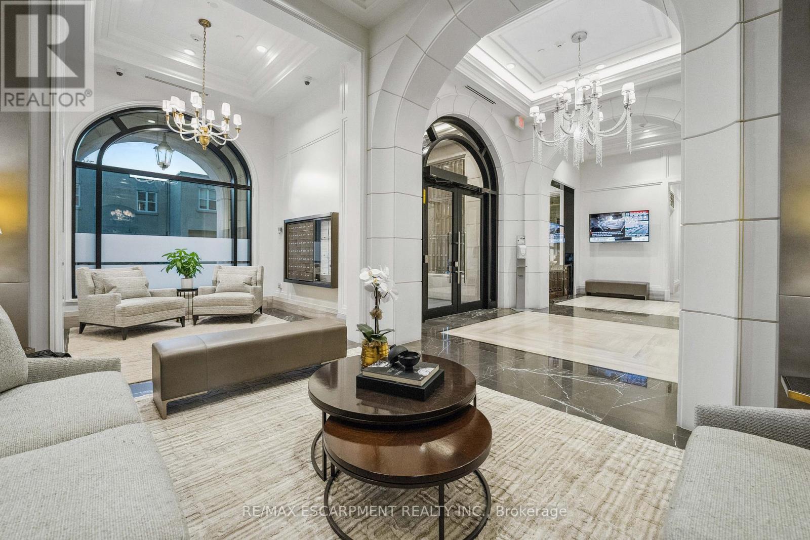 Ph1 - 300 Randall Street, Oakville, Ontario  L6J 0G2 - Photo 5 - W12517736