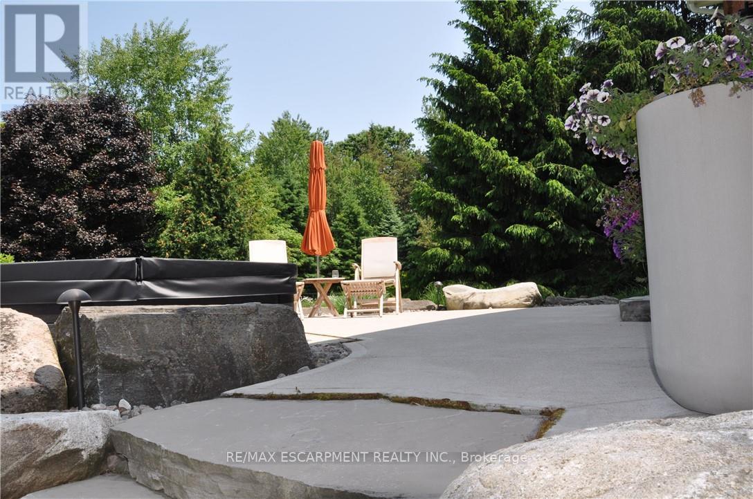 19231 Shaws Creek Road, Caledon, Ontario  L7K 1L4 - Photo 47 - W12795340