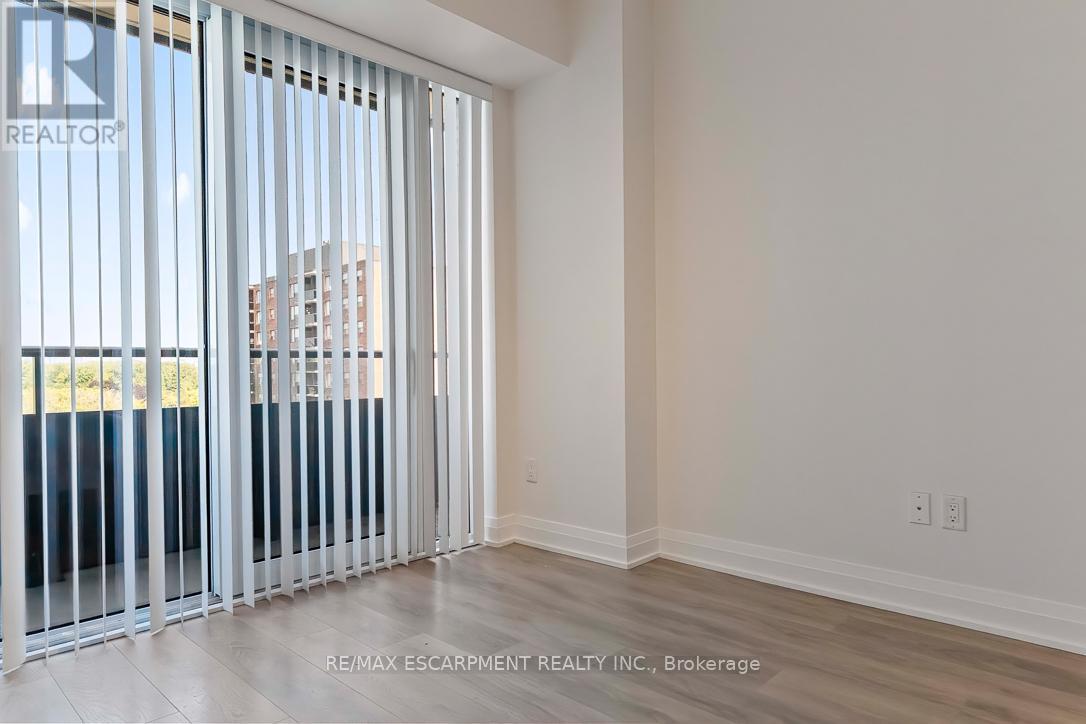 1012 - 21 Park Street E, Mississauga, Ontario  L5G 0C2 - Photo 24 - W12961254