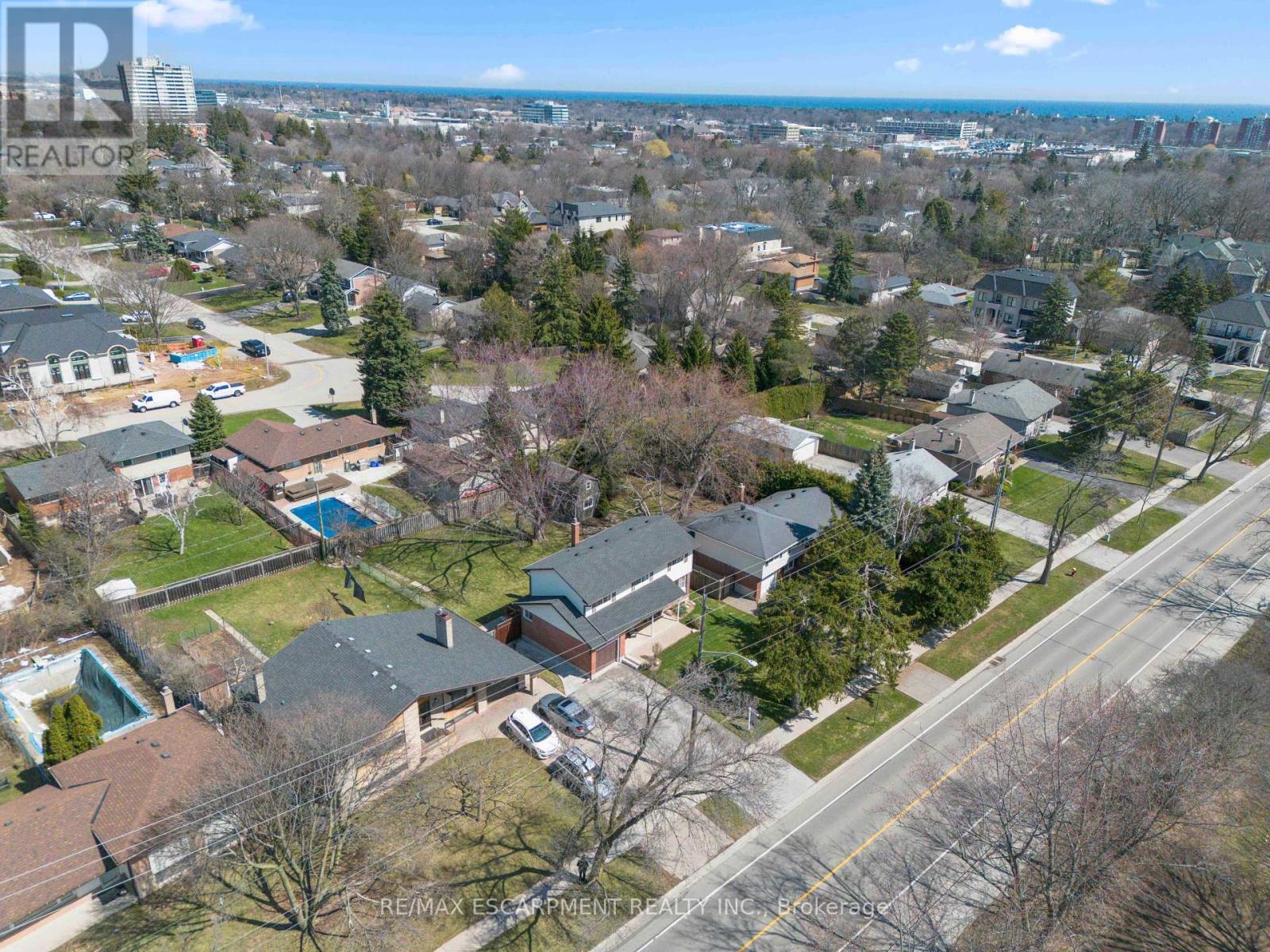 1193 Sixth Line, Oakville, Ontario  L6H 1W8 - Photo 48 - W12979030