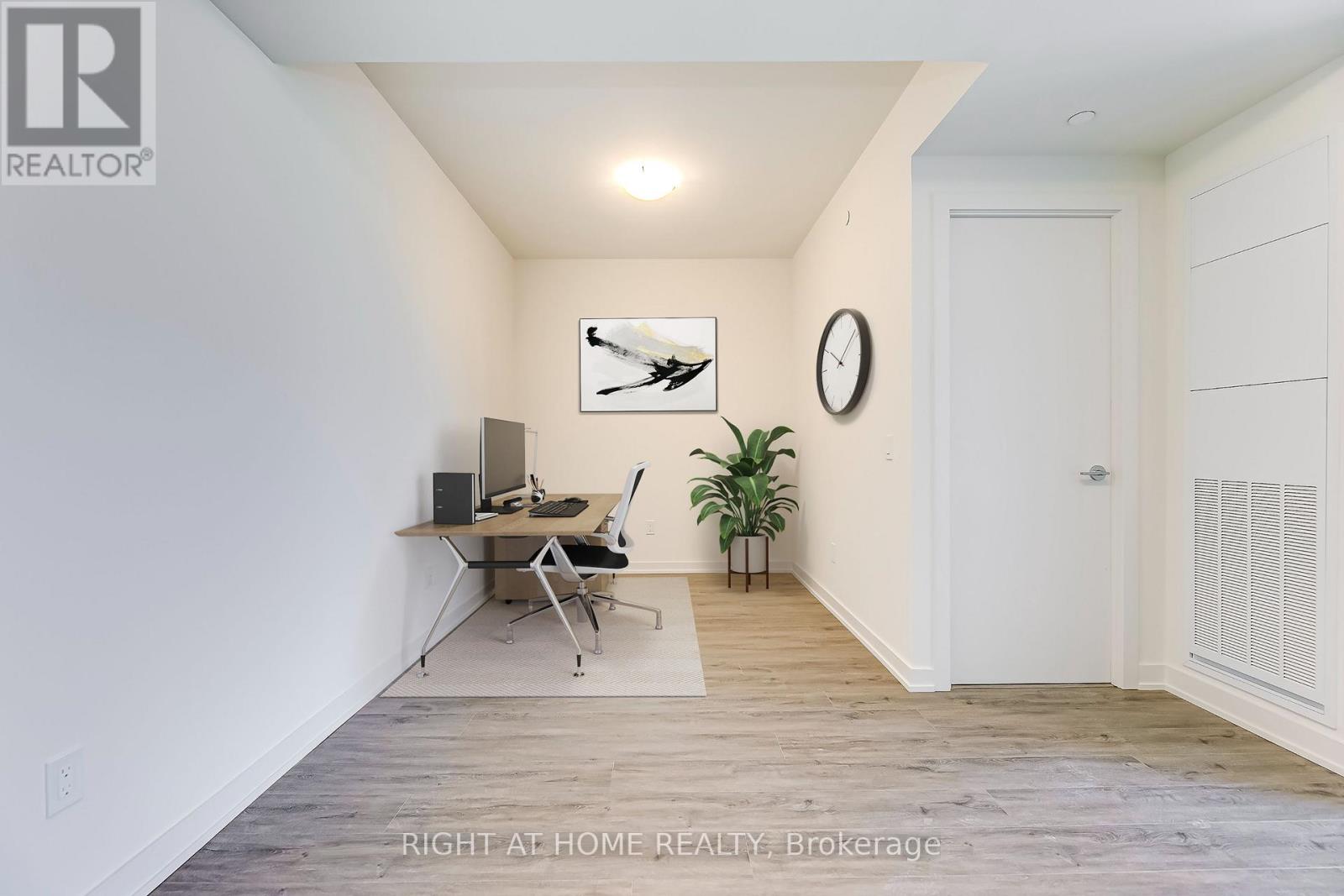 1103 - 385 Winston Road, Grimsby, Ontario  L3M 0J3 - Photo 12 - X12922720