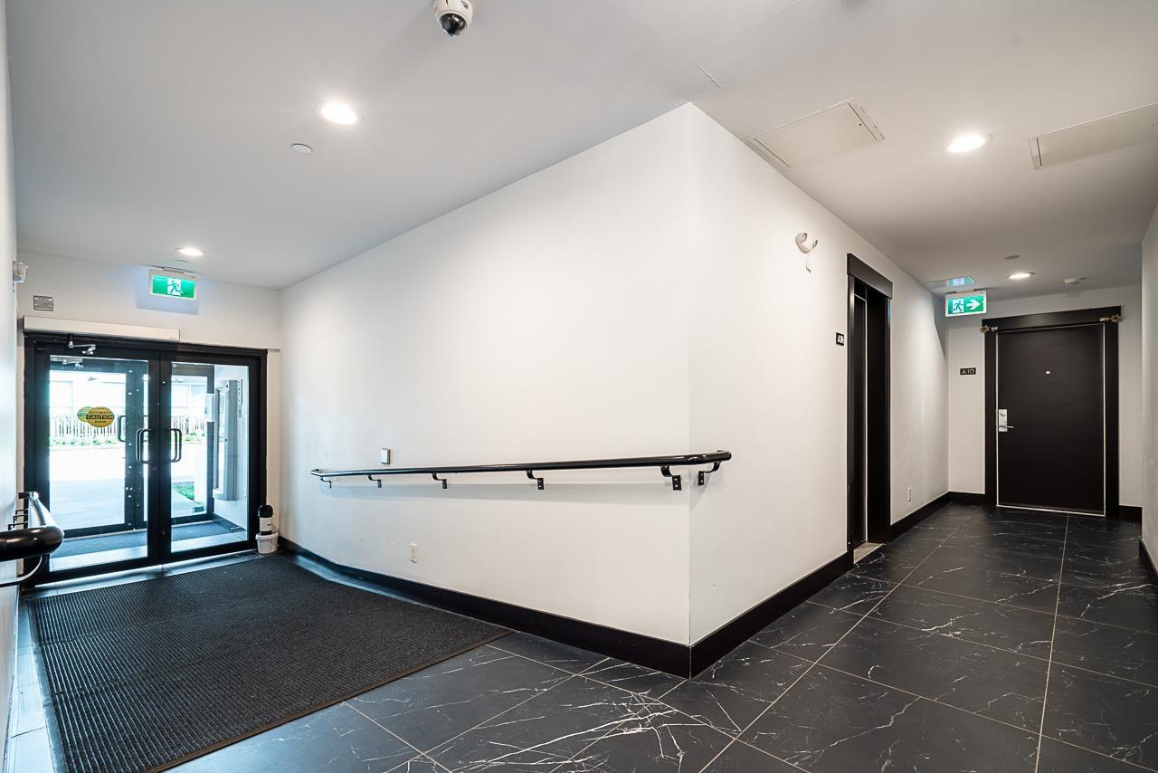 A310 20838 78b Avenue, Langley, British Columbia V2Y 3M1 - Photo 2 - R3107595