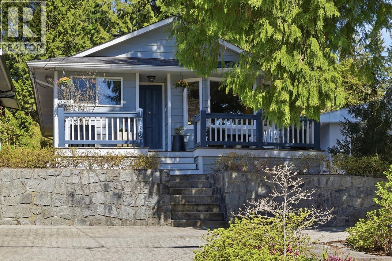 1762 EVELYN STREET, North Vancouver, British Columbia