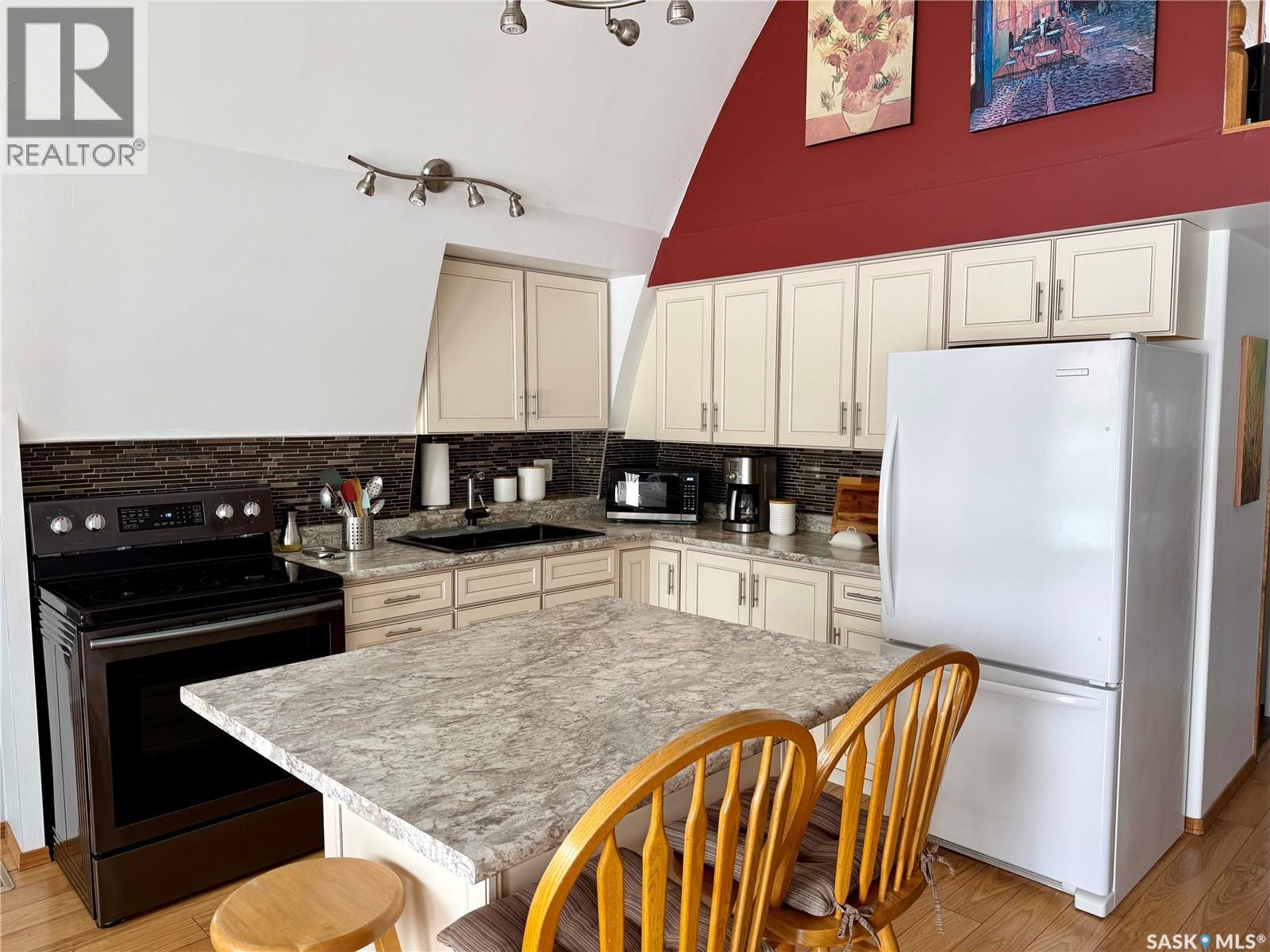 209 Lakeview Avenue N, Canwood Rm No. 494, Saskatchewan  S0J 2X0 - Photo 6 - SK032939