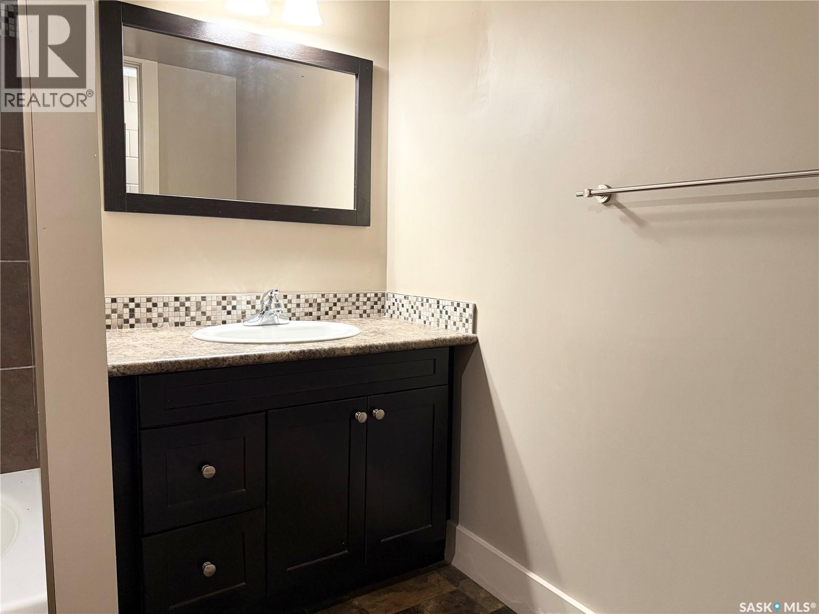 8 2707 7th Street E, Saskatoon, Saskatchewan  S7H 1A7 - Photo 15 - SK032926