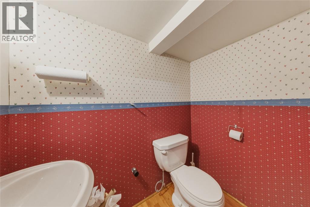 20 Main Street, Lambton Shores, Ontario  N0N 1J0 - Photo 27 - 26006699