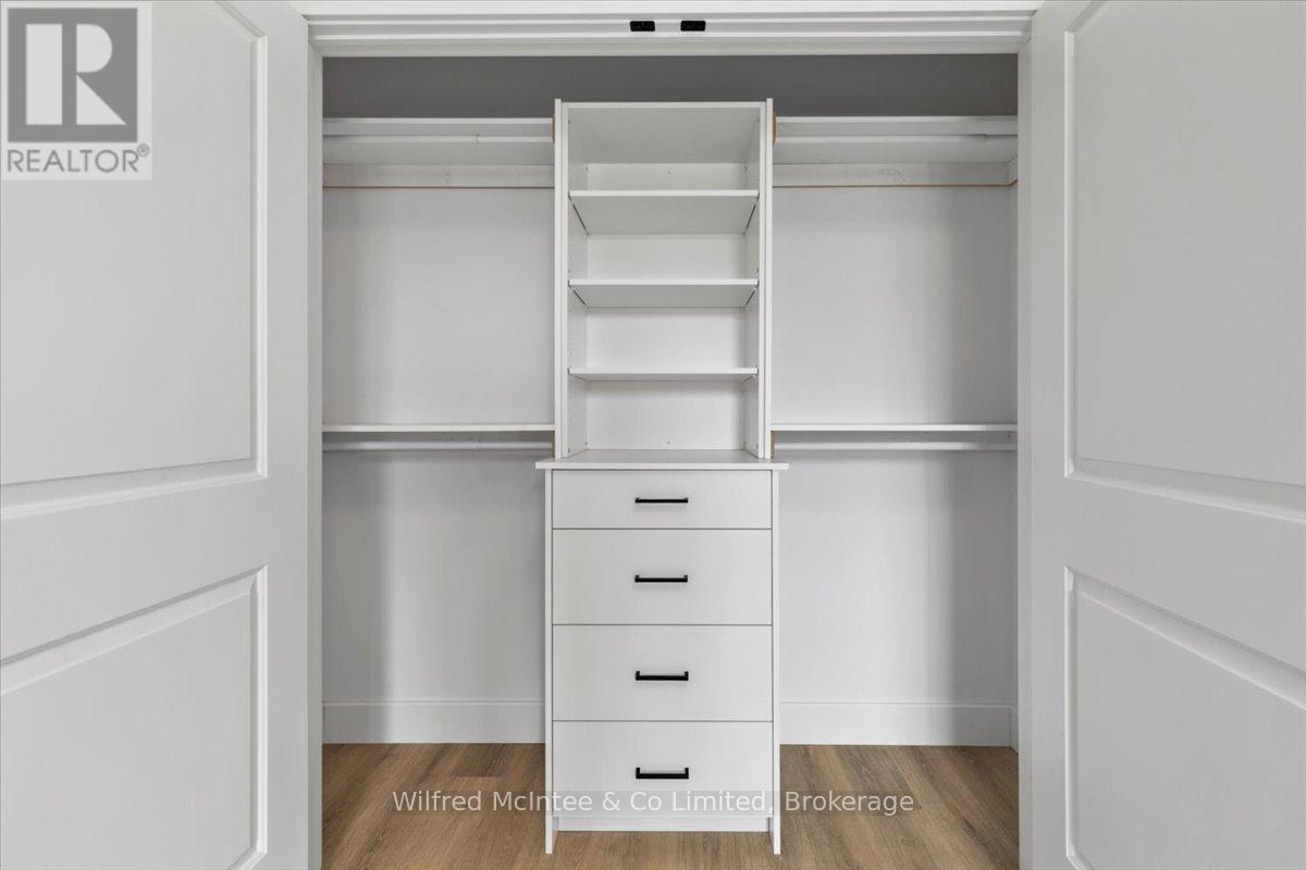 227 Saugeen Street, Saugeen Shores, Ontario  N0H 2L0 - Photo 21 - X12766706