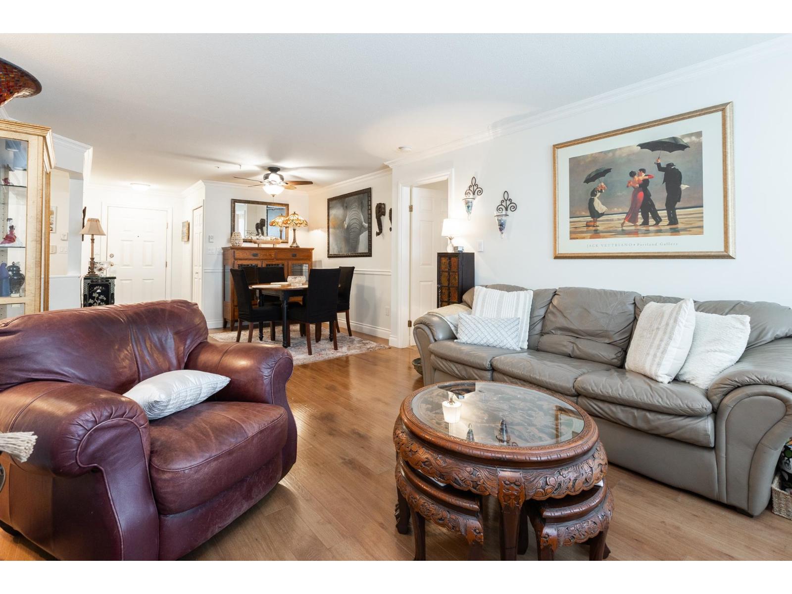 207 1576 Merklin Street, White Rock, British Columbia V4B 5K2 - Photo 8 - R3111546