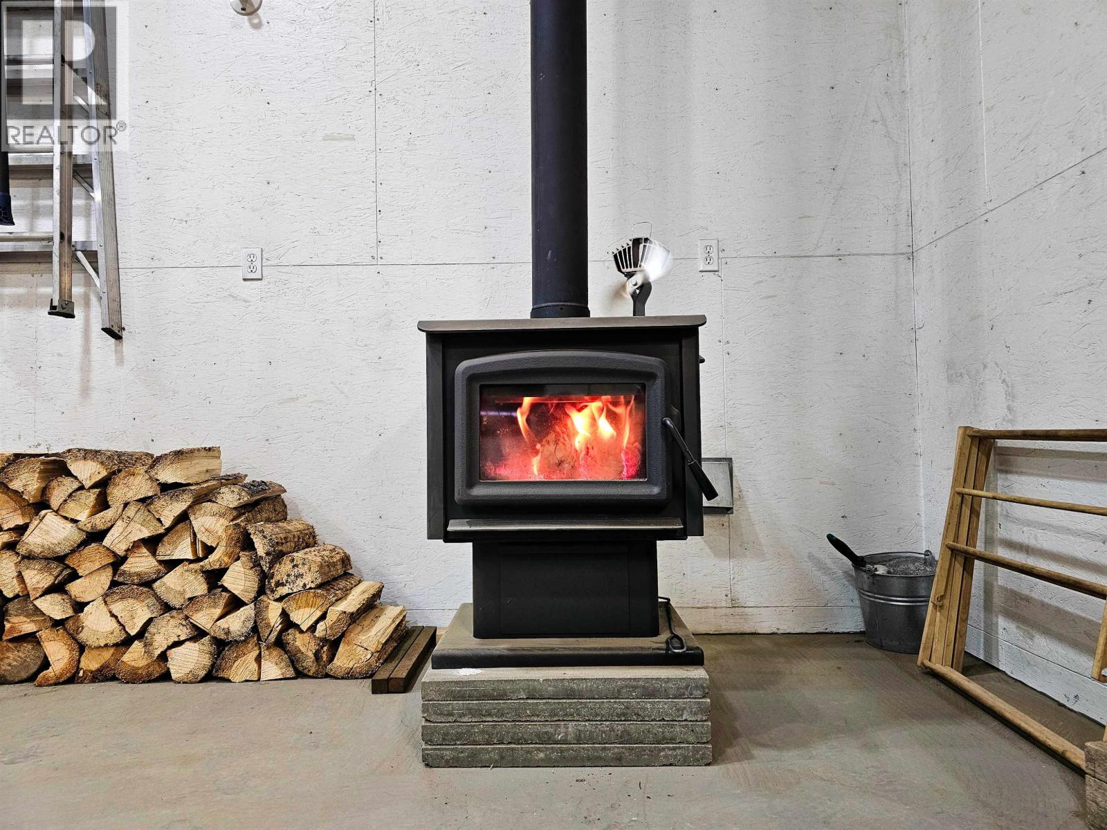 2335 Murphy Road, Burns Lake, British Columbia  V0J 1E1 - Photo 30 - R3071033