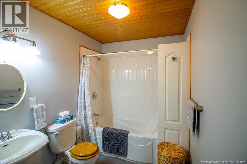 9 Orchard Street, Passekeag, New Brunswick  E5N 2B8 - Photo 11 - NB136149