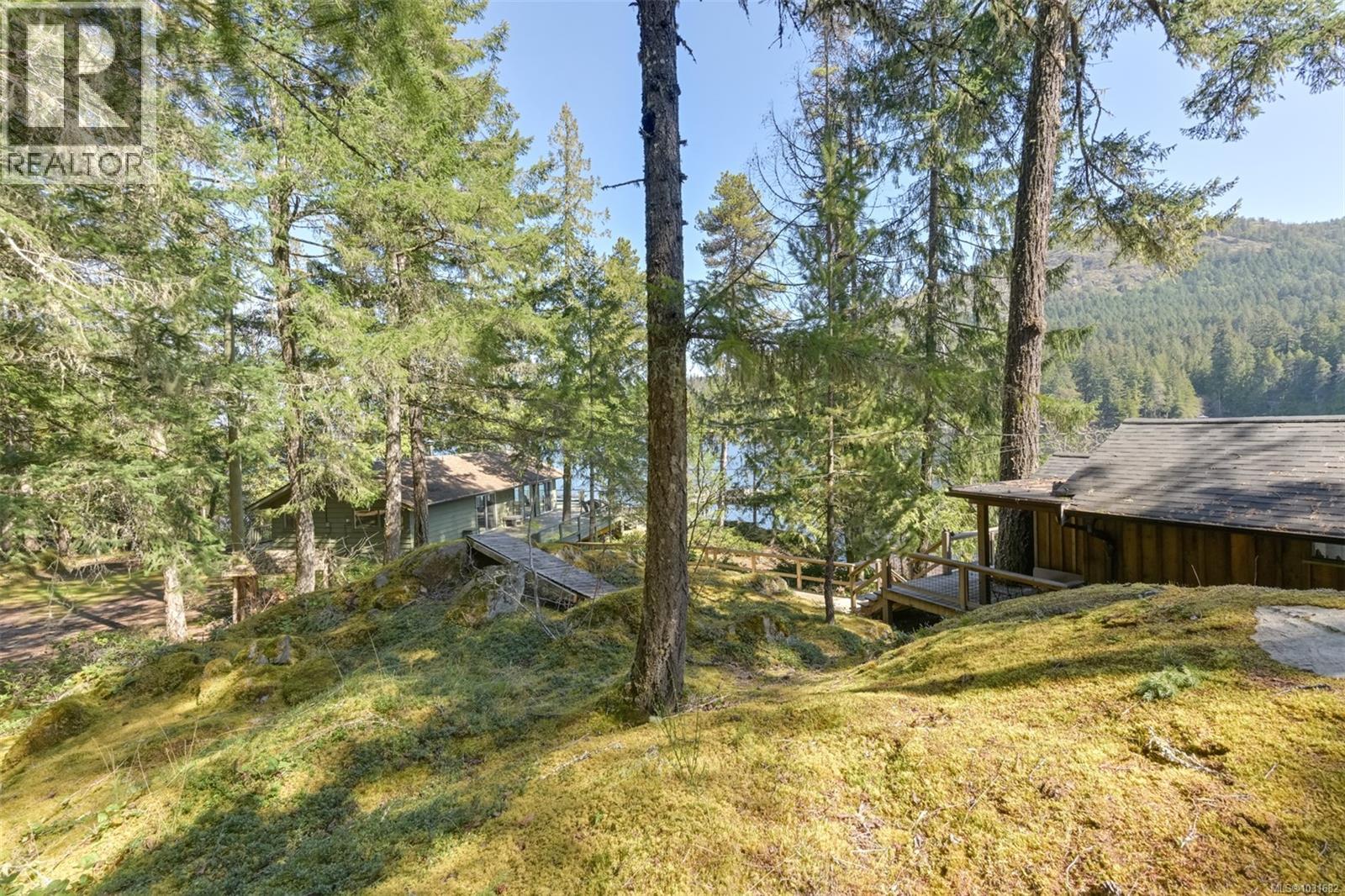 2037 Ida Ave, Shawnigan Lake, British Columbia  V0R 2W3 - Photo 17 - 1031682