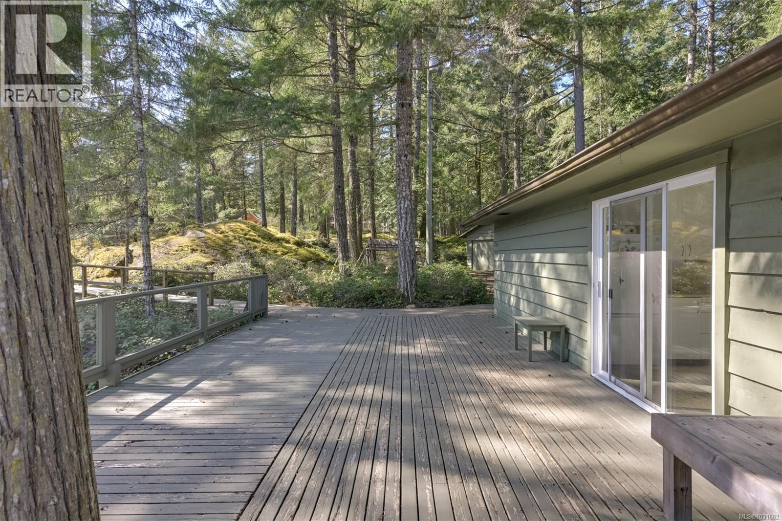 2037 Ida Ave, Shawnigan Lake, British Columbia  V0R 2W3 - Photo 15 - 1031682