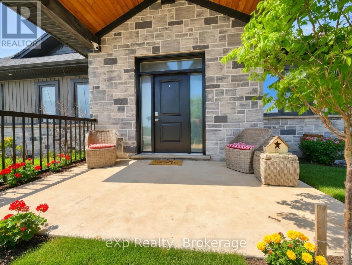 133 Helena Street, West Grey, Ontario  N0B 1C0 - Photo 30 - X12803548