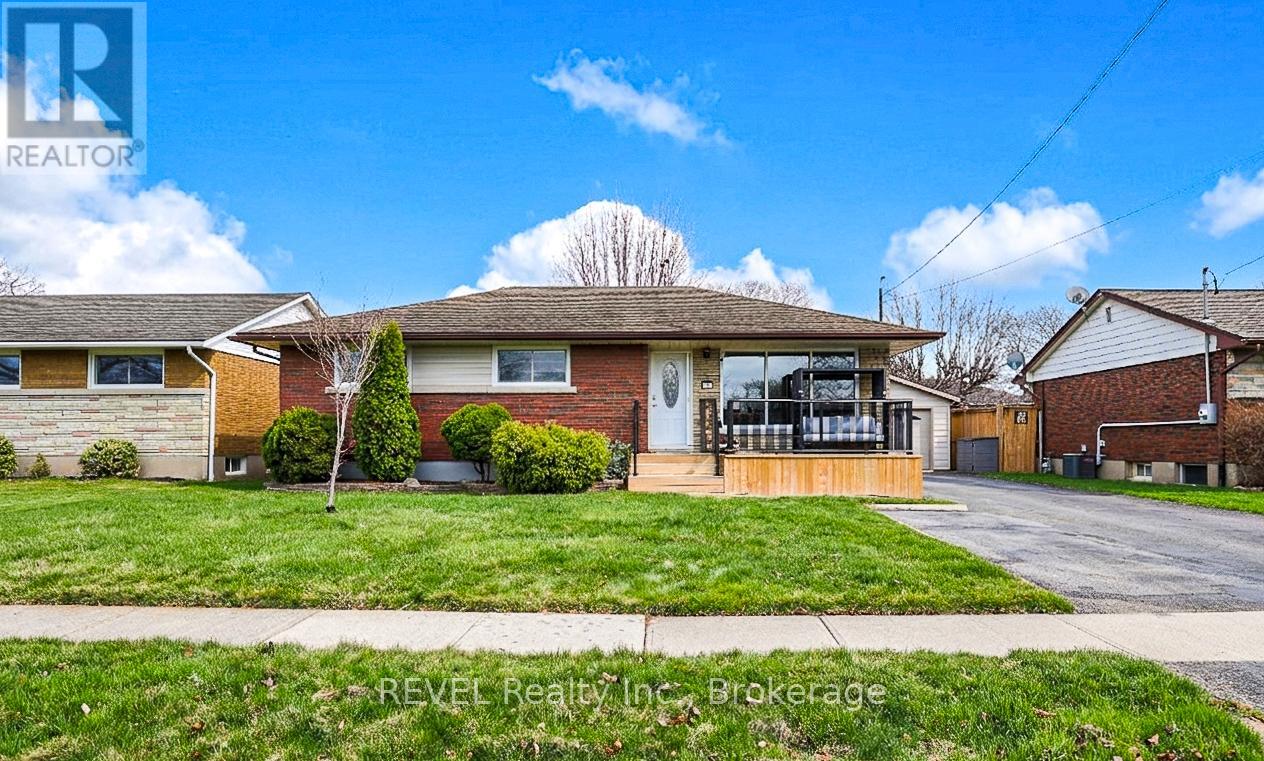 24 GROSVENOR STREET S, st. catharines (bunting/linwell), Ontario