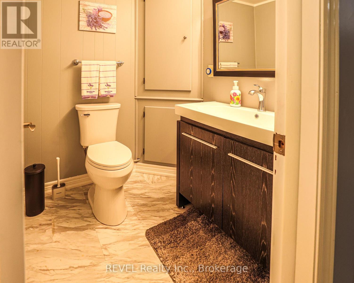 24 Grosvenor Street S, St. Catharines, Ontario  L2M 3E2 - Photo 17 - X12999158