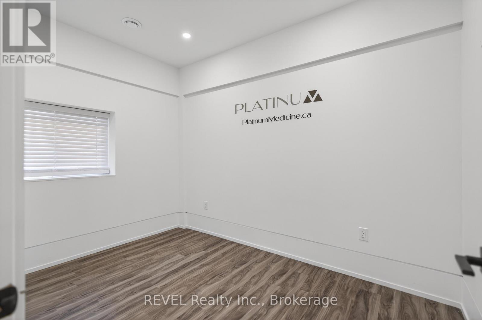 1596 Four Mile Creek Road, Niagara-On-The-Lake, Ontario L0S 1J0 - Photo 13 - X12999180