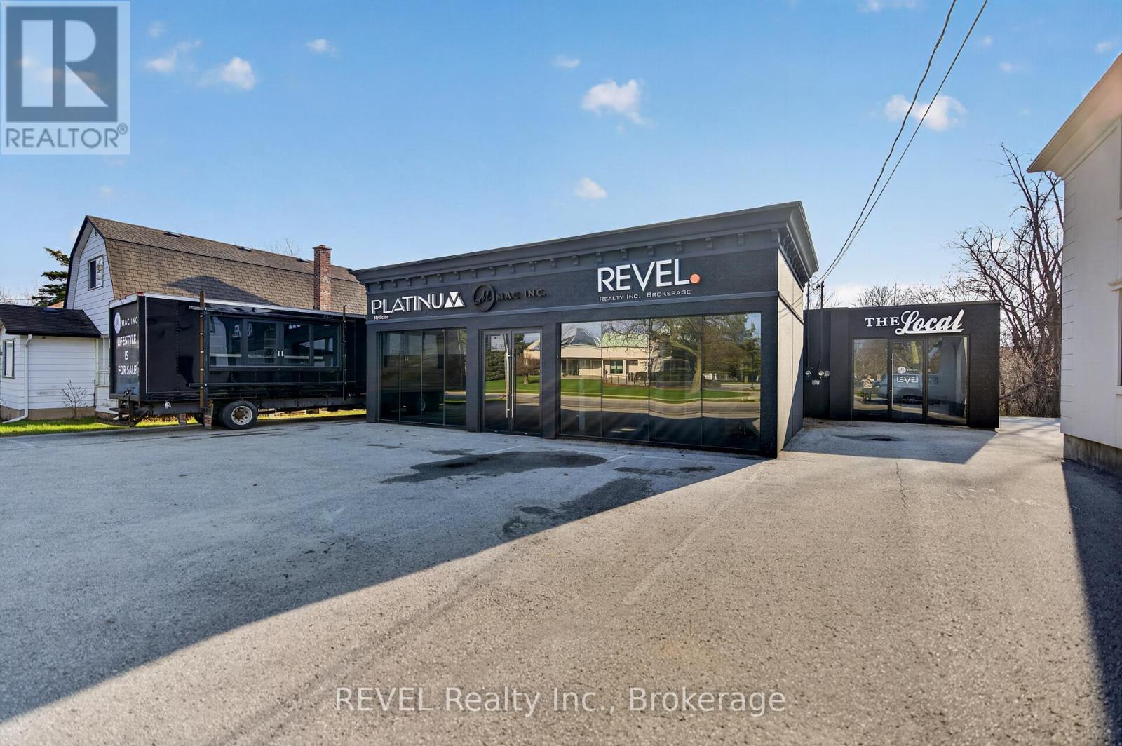 1596 Four Mile Creek Road, Niagara-On-The-Lake, Ontario L0S 1J0 - Photo 22 - X12999180