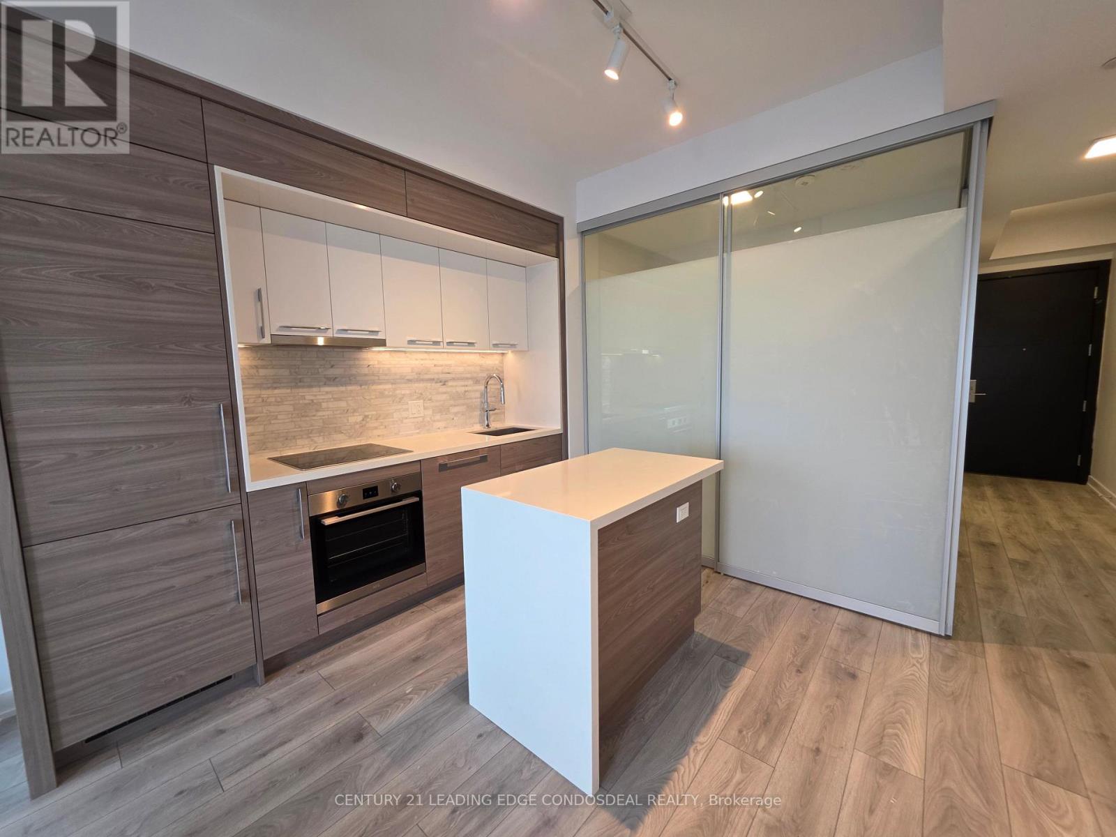 1902 - 29 Green Trail Court, Toronto, Ontario  M2K 0J9 - Photo 5 - C12988406